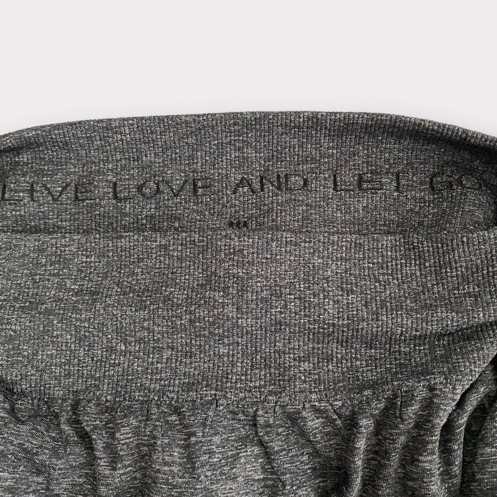 Lululemon Women’s Boulevard Bliss Skirt Size 8 Ruching Grey Stretch Athleisure